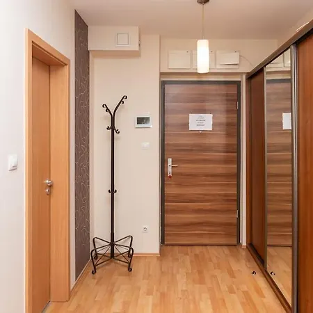 Lägenhet Flat On Corvin Promenade With Big Balcony Budapest