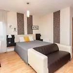 Apartamento Flat On Corvin Promenade With Big Balcony *
