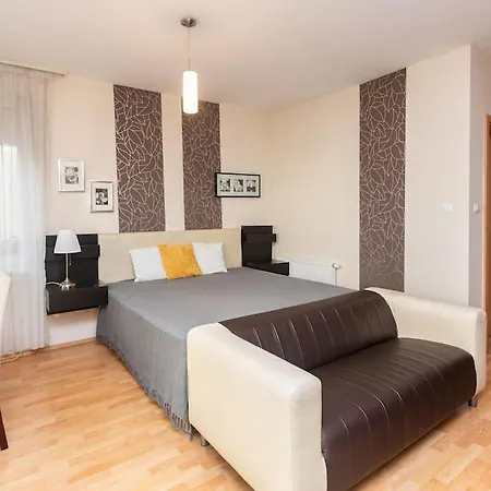 Lejlighed Flat On Corvin Promenade With Big Balcony *
