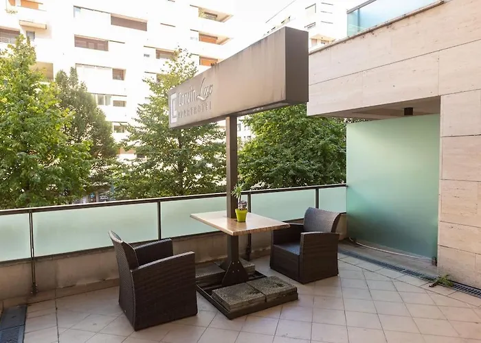 Apartamento Flat On Corvin Promenade With Big Balcony