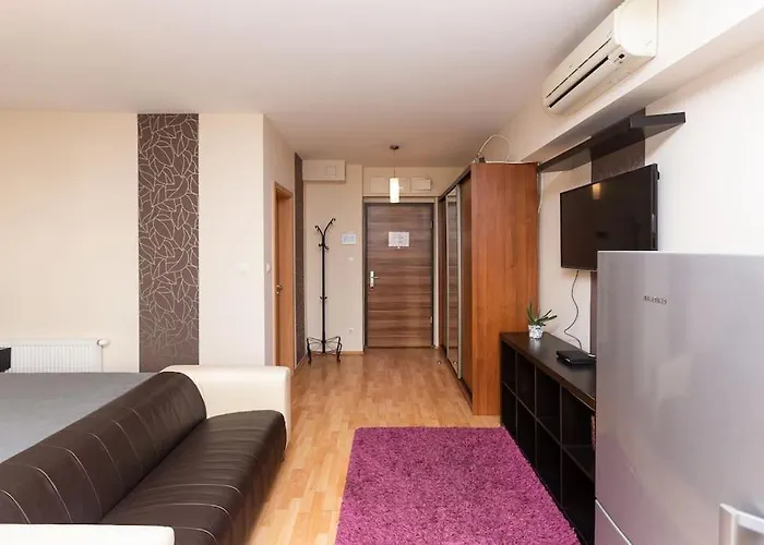 Flat On Corvin Promenade With Big Balcony Budapeste